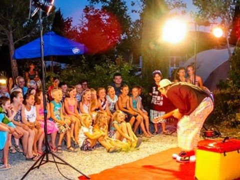 Domaine de Chadeyron - Camping et gîtes - Camping Ardèche - Image N°43