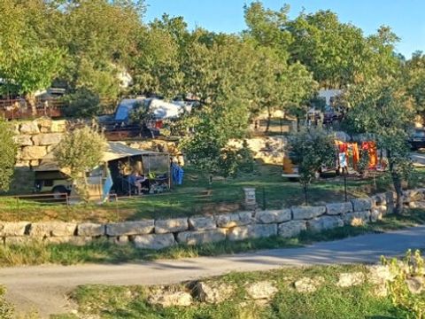 Domaine de Chadeyron - Camping et gîtes - Camping Ardèche - Image N°47