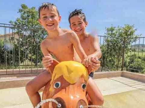 Domaine de Chadeyron - Camping et gîtes - Camping Ardèche - Image N°14