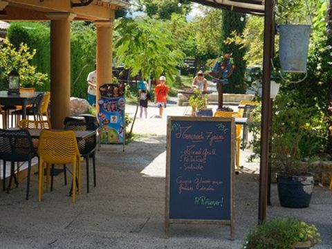 Domaine de Chadeyron - Camping et gîtes - Camping Ardèche - Image N°39