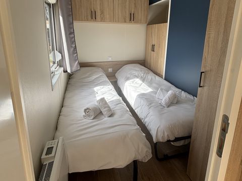 MOBILHOME 4 personnes - Lodge 3 pièces - Accueil lit bébé impossible