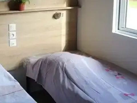 MOBILHOME 6 personnes - Lodge 4 pièces - Accueil lit bébé impossible