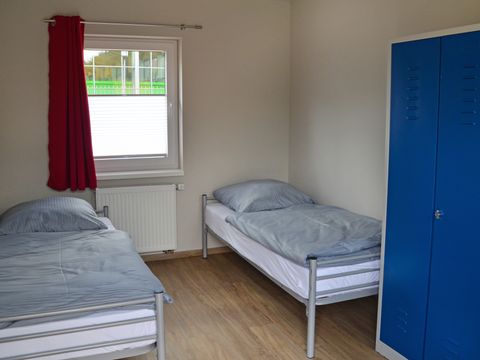 CHAMBRE 6 personnes - BaseCamp