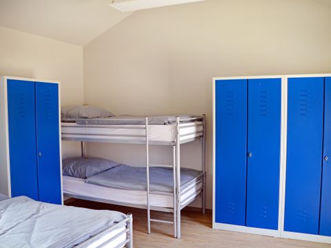 CHAMBRE 6 personnes - BaseCamp