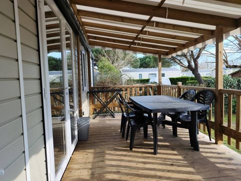 MOBILHOME 8 personnes - Mobil-home 3 chambres - Ile d'Oléron MH 318