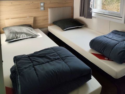 MOBILHOME 8 personnes - Mobil-home 3 chambres - Ile d'Oléron MH 318