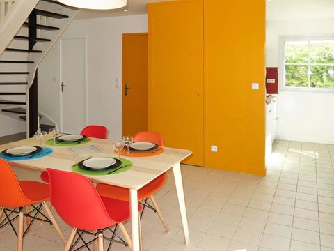 GÎTE 4 personnes - 2 chambres 