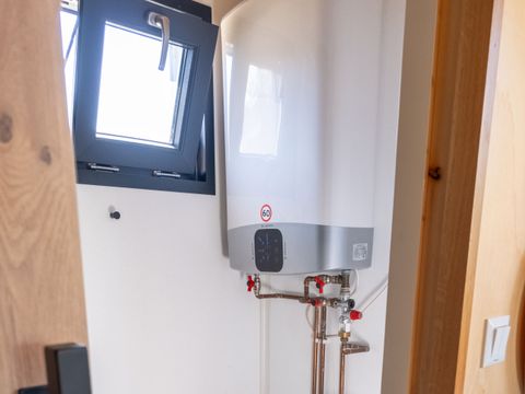 HÉBERGEMENT INSOLITE 4 personnes - Serre miniature (2+2)