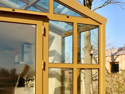 MAISON 16 personnes - Espace pour les groupes + 4 petites serres