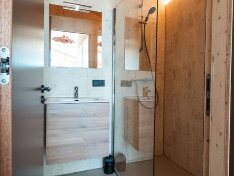 MAISON 16 personnes - 4 x grandes serres