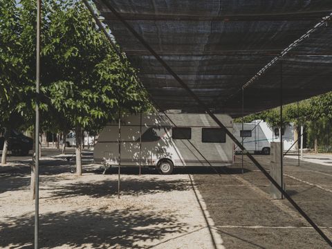 Emplacement - Camper - TENTES NON AUTORISÉES