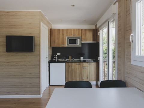 Bungalow 2 personnes - BASIC FAMILY