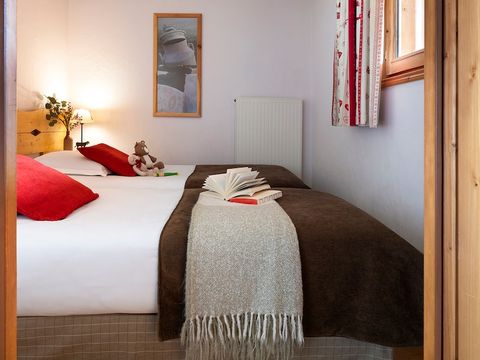 APPARTEMENT 8 personnes - 4 chambres - Balcon