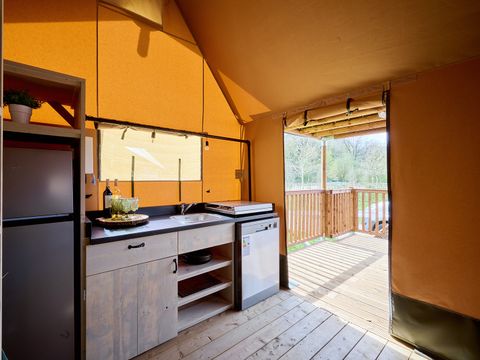 TENTE TOILE ET BOIS 7 personnes - Rangerlodge