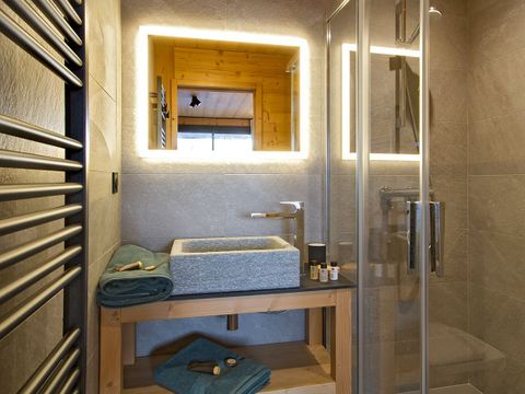 Chalet Odalys Le Panda - Camping Isère - Image N°11