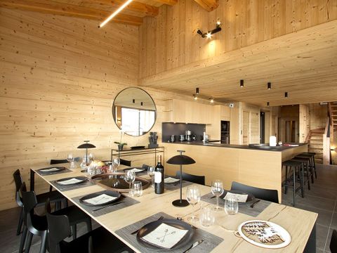 CHALET 14 personnes - Chalet 14 personnes (env. 240 m²)