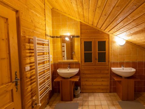 CHALET 14 personnes - Chalet individuel 14 pers.(env. 200 m²)