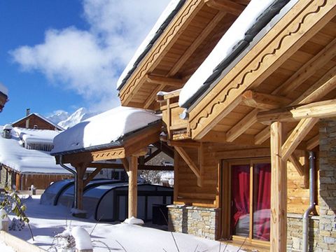 Chalet Odalys  Le Loup Lodge - Camping Isère - Image N°4