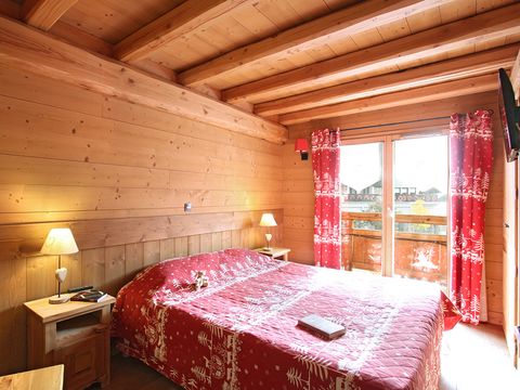 Chalet Odalys  Le Loup Lodge - Camping Isère - Image N°8