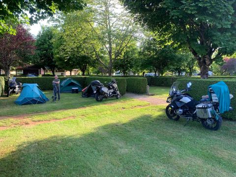Camping L'Échapée Verte - Camping Cantal - Image N°9