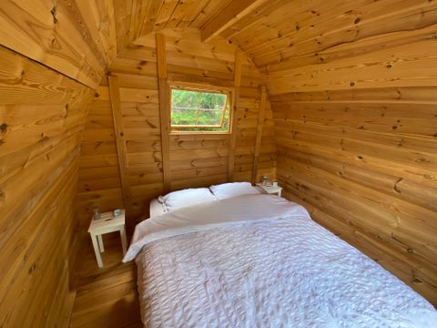 HÉBERGEMENT INSOLITE 2 personnes - Insolite POD ( 1 ou 2 personnes )