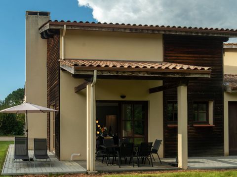 VILLA 6 personnes - Graves
