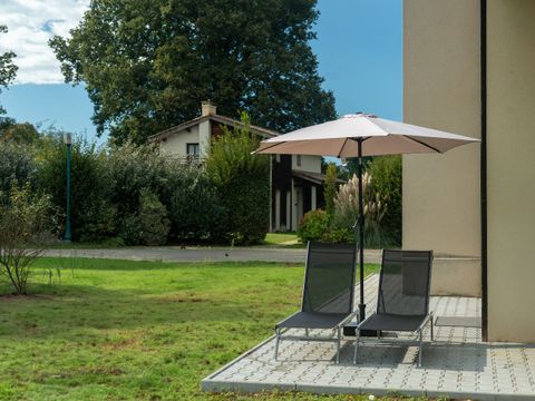 VILLA 6 personnes - Graves