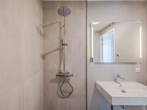 APPARTEMENT 4 personnes - 2-4C