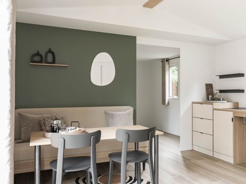 MOBILHOME 4 personnes - CONFORT 2 chambres 4 personnes clim PMR MOBILHOME 4 personnes - CONFORT 2 chambres 4 personnes clim PMR