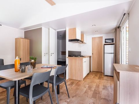 MOBILHOME 4 personnes - CONFORT 2 chambres 4 personnes climatisé
