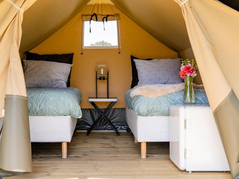 Tente en toile et en bois 2 personnes - Tente safari 2 lits