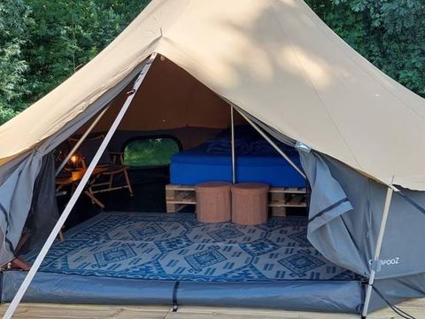 Tente en toile et en bois 2 personnes - Tente cloche de luxe 2 personnes