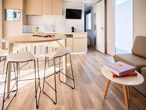 MOBILHOME 4 personnes - Cottage Roussane 3 Pièces 4 Personnes Climatisé + TV 2sdb