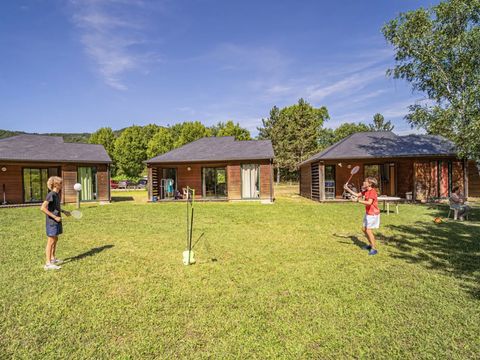 Le Village de Gîtes de Booz (Les Chalets de Booz)  - Camping Lozere - Image N°3