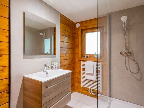 BUNGALOW 6 personnes - Mole's Forest Lodge