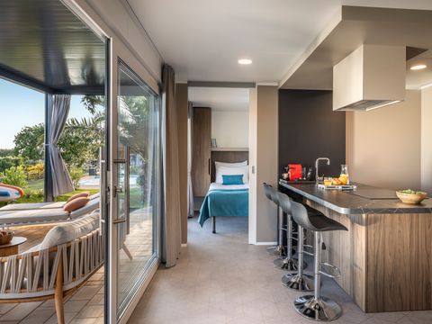 MOBILHOME 4 personnes - Luxury Sea View Holiday Home with private pool