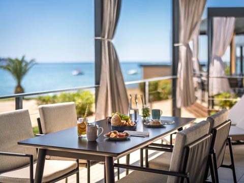 MOBILHOME 4 personnes - Luxury Holiday Homes