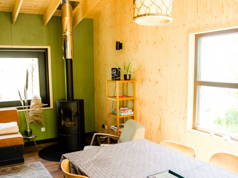 MAISON 16 personnes - Essaim