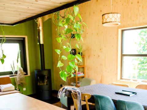 LODGE 6 personnes - Loge d'eau Ljip