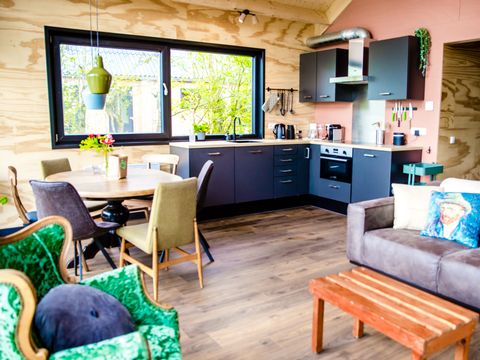 LODGE 6 personnes - Loge à eau Tomke