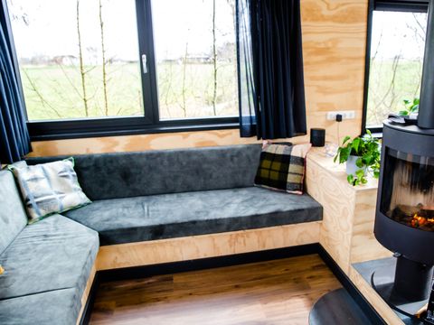 LODGE 4 personnes - Pavillon d'eau Ljurk