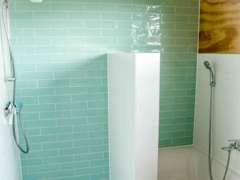 LODGE 4 personnes - Loge à eau Reade Wikel
