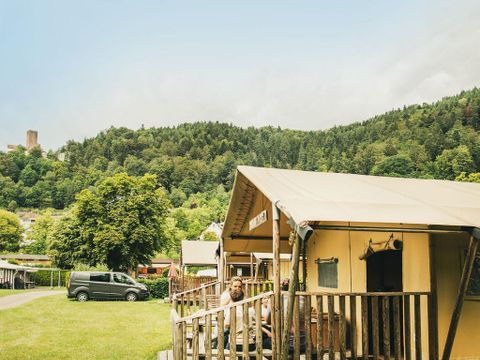 TENTE TOILE ET BOIS 6 personnes