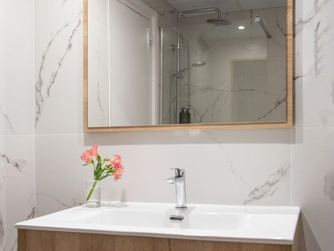 CHAMBRE 2 personnes - CHAMBRE DOUBLE - PETIT-DÉJEUNER INCLUS