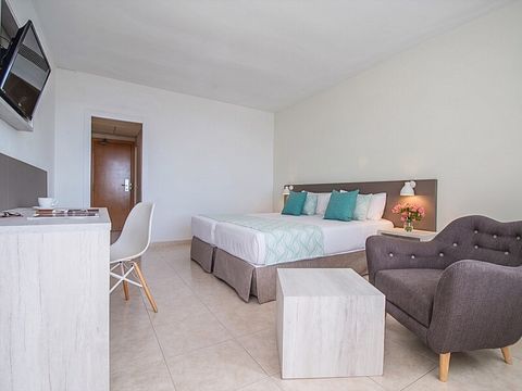 Chambre 2 personnes - CHAMBRE DOUBLE - BALCON - PETIT-DÉJEUNER INCLUS