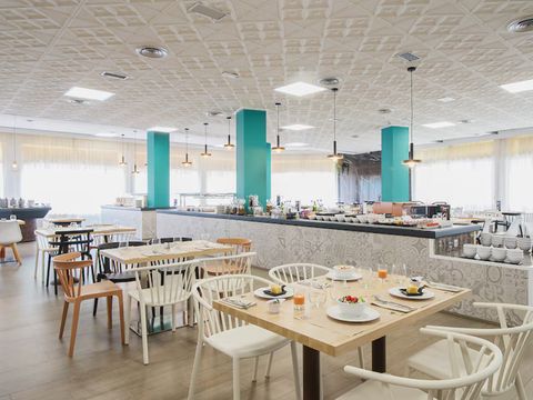 Pierre & Vacances Hotel Lloret Santa Rosa  - Camping Gérone - Image N°2