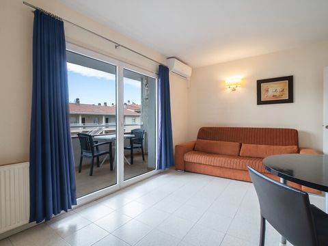 Appartement 3 personnes - Appartement 1 chambre - 2 adultes + 1 enfant (- 12 ans) ou 3 adultes - Economique