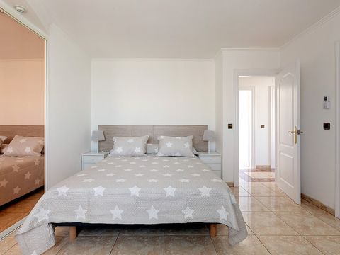 Appartement 5 personnes - Appartement 2 chambres - 4 adultes + 1 enfants ( - 12 ans) ou 5 adultes - Spacieux