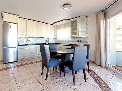 Appartement 5 personnes - Appartement 2 chambres - 4 adultes + 1 enfants ( - 12 ans) ou 5 adultes - Spacieux
