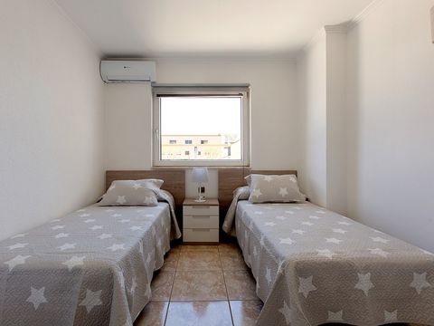 Appartement 5 personnes - Appartement 2 chambres - 4 adultes + 1 enfants ( - 12 ans) ou 5 adultes - Spacieux